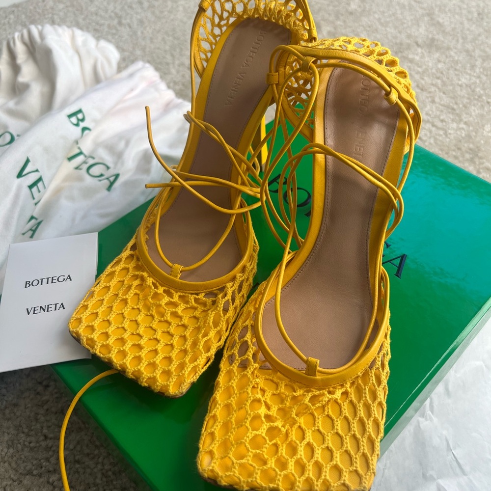Bottega Veneta Stretch Lace Up Sandals (Yellow)